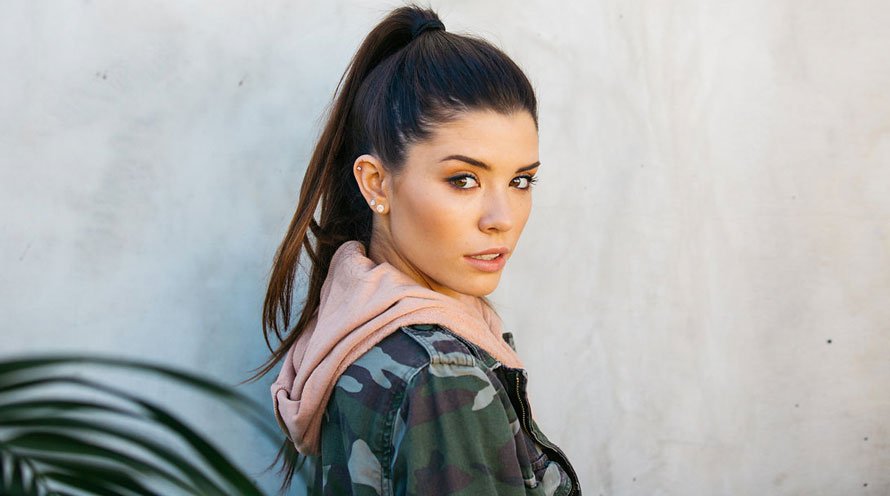sleek high ponytail